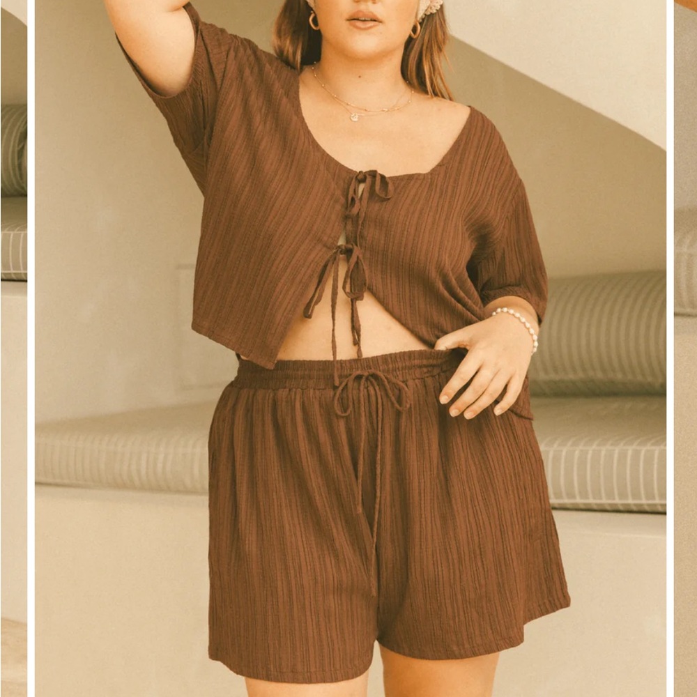 The Lullaby Club -  Gia Crop Top | Brown Crepe  - (XS size 6-8) - NWT